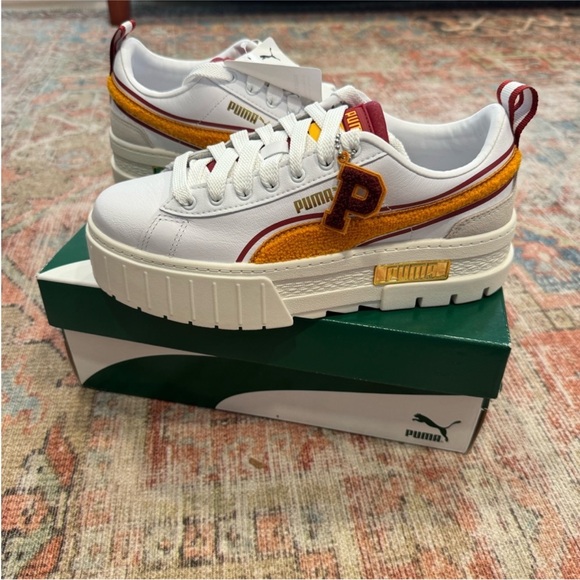 NWT Puma Mayze New Heritage White/Apricot/Red in Women’s size 10 - Picture 2 of 7
